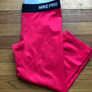 Nike Pro 3/4 Leggings
